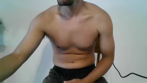 mortimer2080 online show from November 18, 12:30 pm