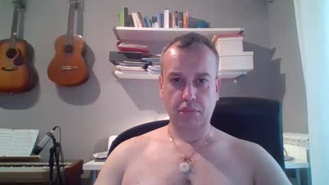 mot_ronn online show from December 5, 11:19 am