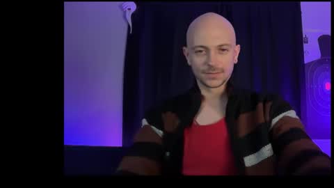 mount_vesuvius online show from February 2, 3:09 pm