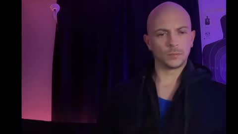 mount_vesuvius online show from April 17, 9:50 pm