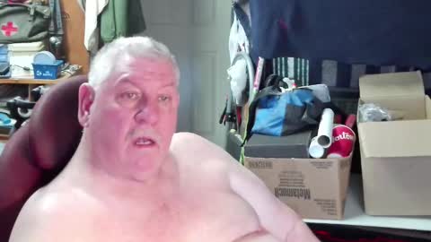 mr_canoe_licker_69 online show from February 22, 7:58 pm
