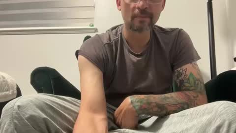 mr_halfling online show from May 27, 12:13 pm