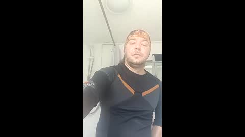 mr_i_ online show from March 22, 12:42 pm