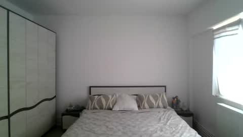 mr_i_ online show from July 1, 5:38 am
