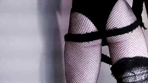 whateveryouwant online show from January 9, 5:43 pm