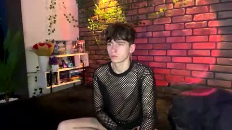 Kris online show from January 31, 7:07 am