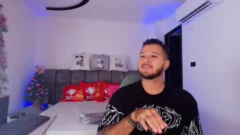 MIKEE online show from January 7, 3:11 am