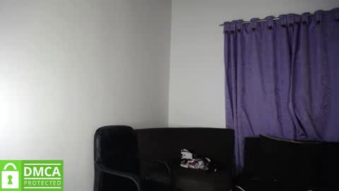Snapshot of mr_mrscurie chatting on October 21, 10:57 pm Mr Mrs Curie online show from October 21, 10:57 pm