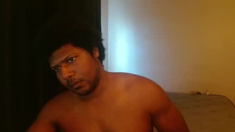 mr_nobody_100 online show from March 2, 11:33 pm