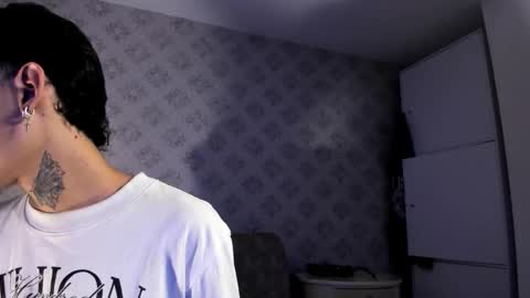 MR online show from November 17, 3:31 am