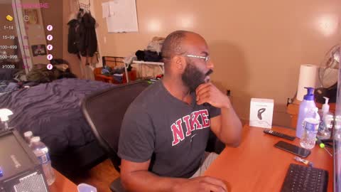 Chuck Daily online show from January 4, 5:37 am