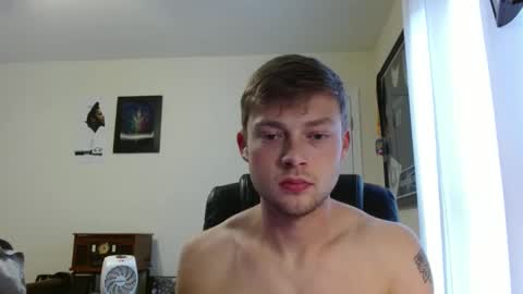 Snapshot of mrcoolguy68 chatting on February 12, 7:56 pm mrcoolguy68 online show from February 12, 7:56 pm