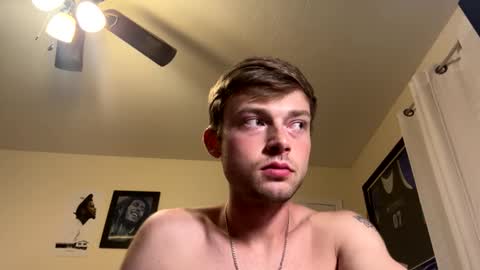 Snapshot of mrcoolguy68 chatting on October 26, 11:15 pm mrcoolguy68 online show from October 26, 11:15 pm