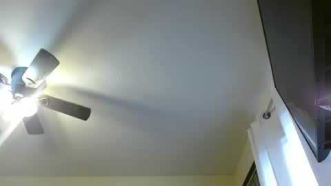 Snapshot of mrcoolguy68 chatting on February 10, 6:45 pm mrcoolguy68 online show from February 10, 6:45 pm