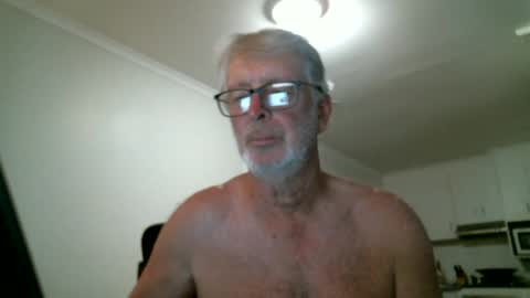 mrcreek1531 online show from June 13, 9:42 am