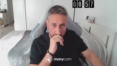 mrdr000 online show from March 26, 7:57 am