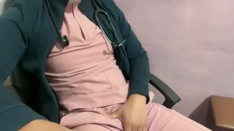 MrHeart online show from March 28, 5:09 am