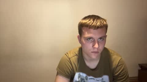 Max online show from October 10, 8:03 pm