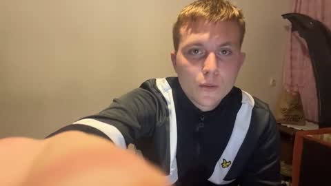 Max online show from October 9, 7:30 pm