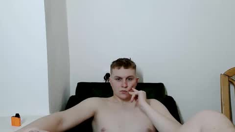 Max online show from February 26, 8:34 pm