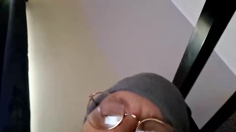 mrnmrsfucks4u online show from May 1, 10:59 pm