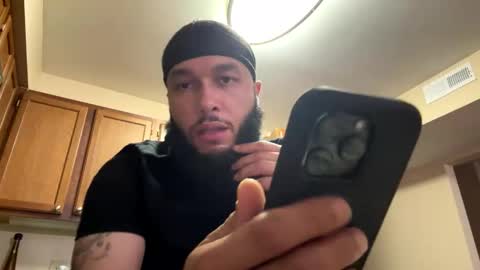 mrnuts24 online show from December 2, 2:24 am