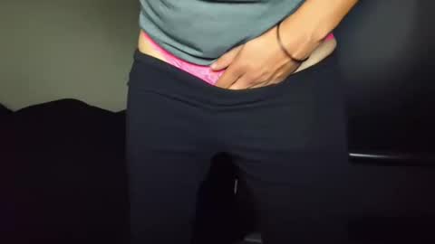 your favorite name online show from April 15, 4:49 am