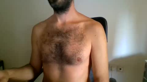 Snapshot of mrralph__90 chatting on October 9, 2:33 pm Mrralph online show from October 9, 2:33 pm
