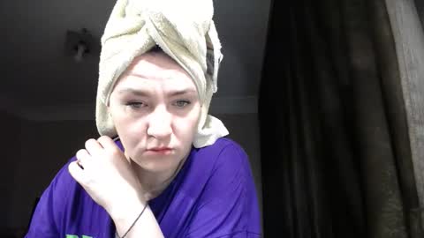 mrs_smith__ online show from April 3, 12:28 am