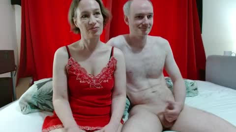 Mrs Velvet Vixen online show from May 21, 7:48 am
