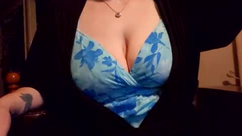 MrsLuna19 online show from February 27, 3:32 am