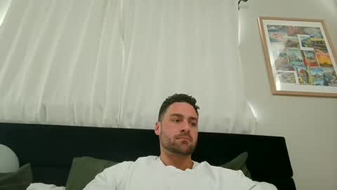 mrthickly818 online show from February 13, 4:43 pm