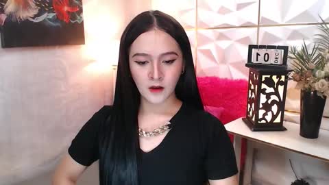 Ash online show from December 1, 7:12 pm