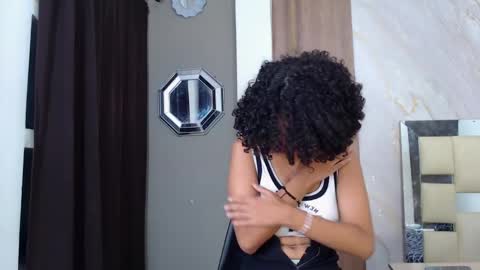 ms_leydi online show from April 9, 6:19 am