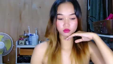 Snapshot of ms_maria8888 chatting on October 9, 6:02 pm ms_maria8888 online show from October 9, 6:02 pm