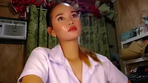 Snapshot of ms_maria8888 chatting on October 27, 3:12 pm ms_maria8888 online show from October 27, 3:12 pm