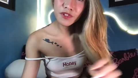 ms_maureenx69x online show from March 9, 7:24 am