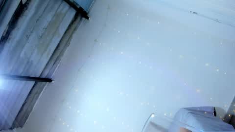 Annabelle  online show from April 10, 3:28 pm