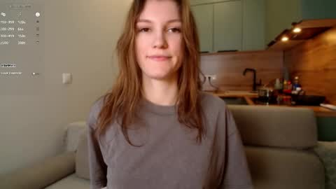 Sue online show from April 6, 9:10 am