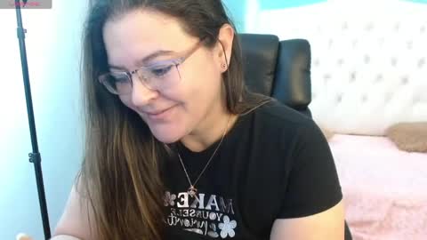 Jossie online show from May 30, 4:11 am