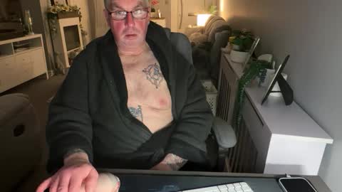 mtb1697 online show from February 1, 11:24 pm