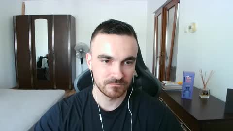 Victor online show from April 16, 12:38 pm