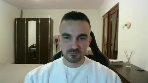 Victor online show from February 23, 4:42 pm