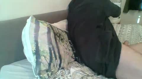 muff74 online show from October 5, 8:23 am