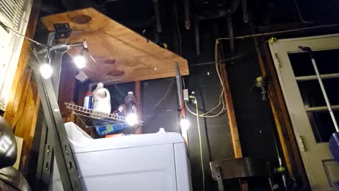 Muffdiver online show from March 19, 9:48 am