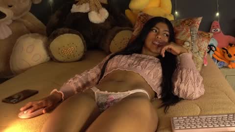 Snapshot of mulatalove chatting on January 16, 10:10 am mulata online show from January 16, 10:10 am
