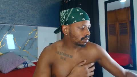 Muller Asher online show from December 5, 4:01 am