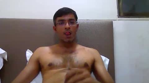 Snapshot of mumbaimonster8inch chatting on October 10, 12:44 pm rajesh engineer online show from October 10, 12:44 pm