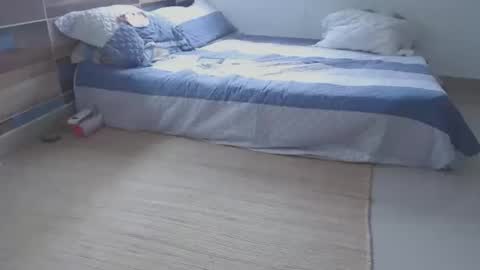   online show from September 11, 4:41 pm