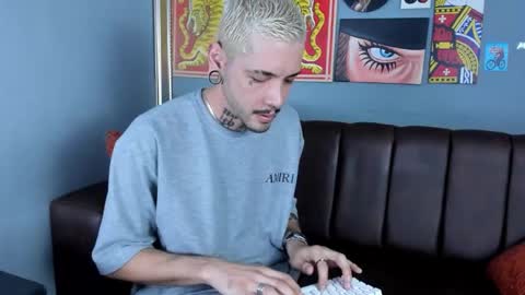 murdok  online show from February 25, 10:24 pm